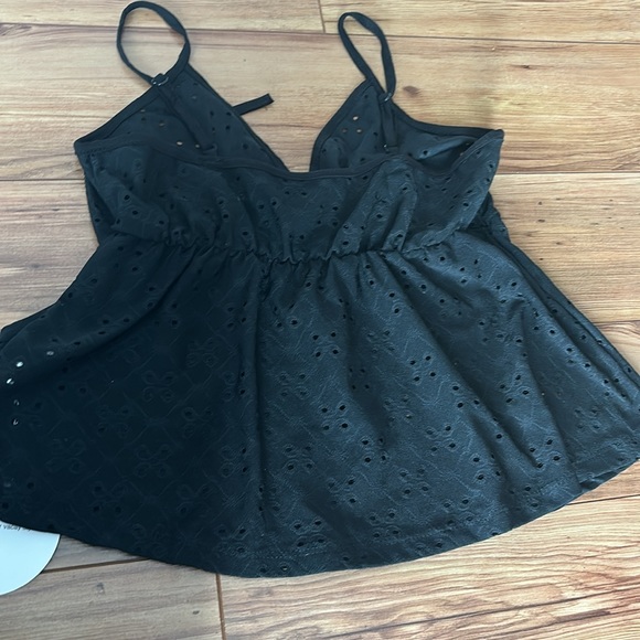 Black SHEIN tank - Picture 3 of 3